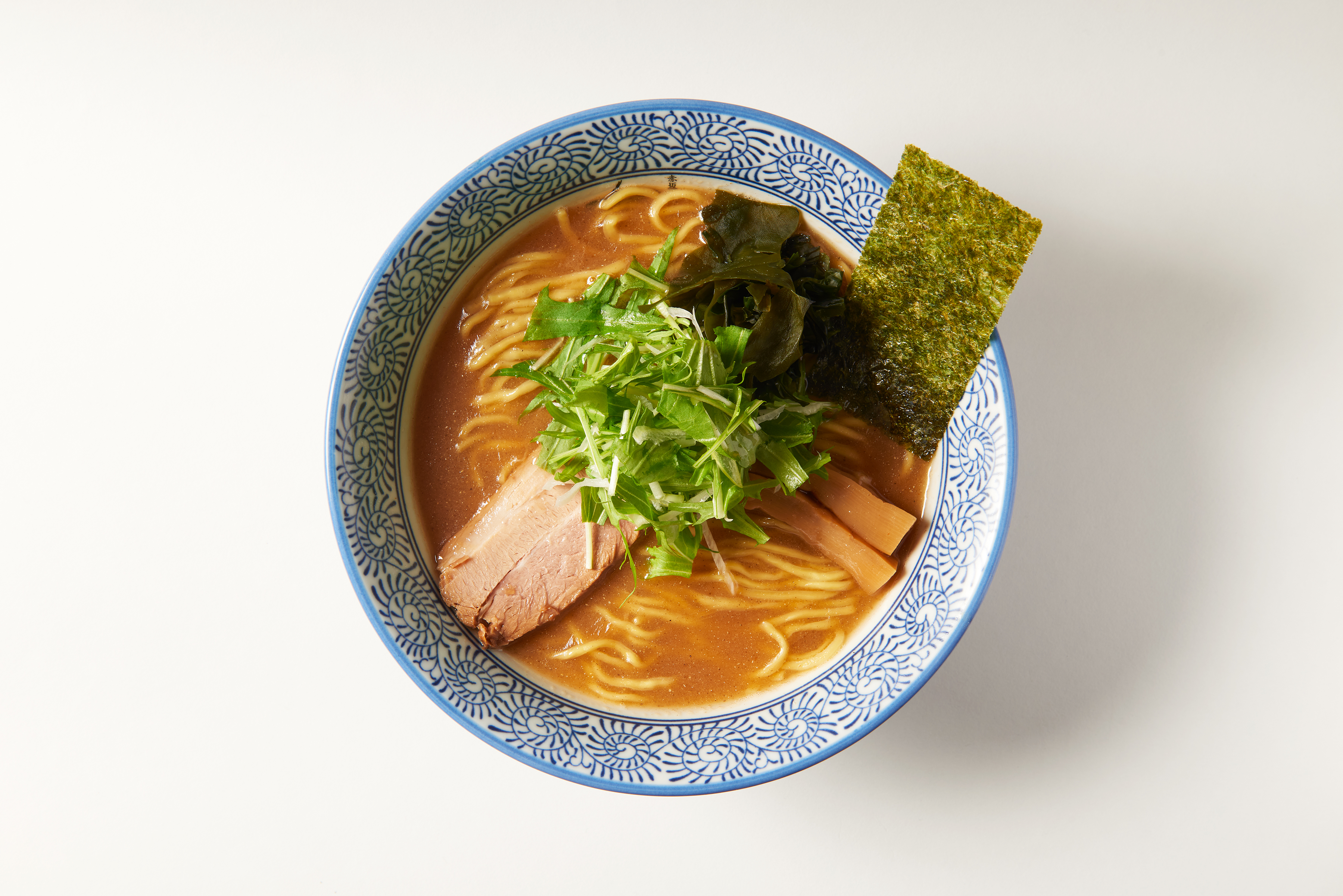 芳醇あごだし醬油らーめん